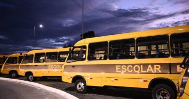 Prefeitura de Campo Belo do Sul - SC recebe onibus escolar para a rede de ensino municipal